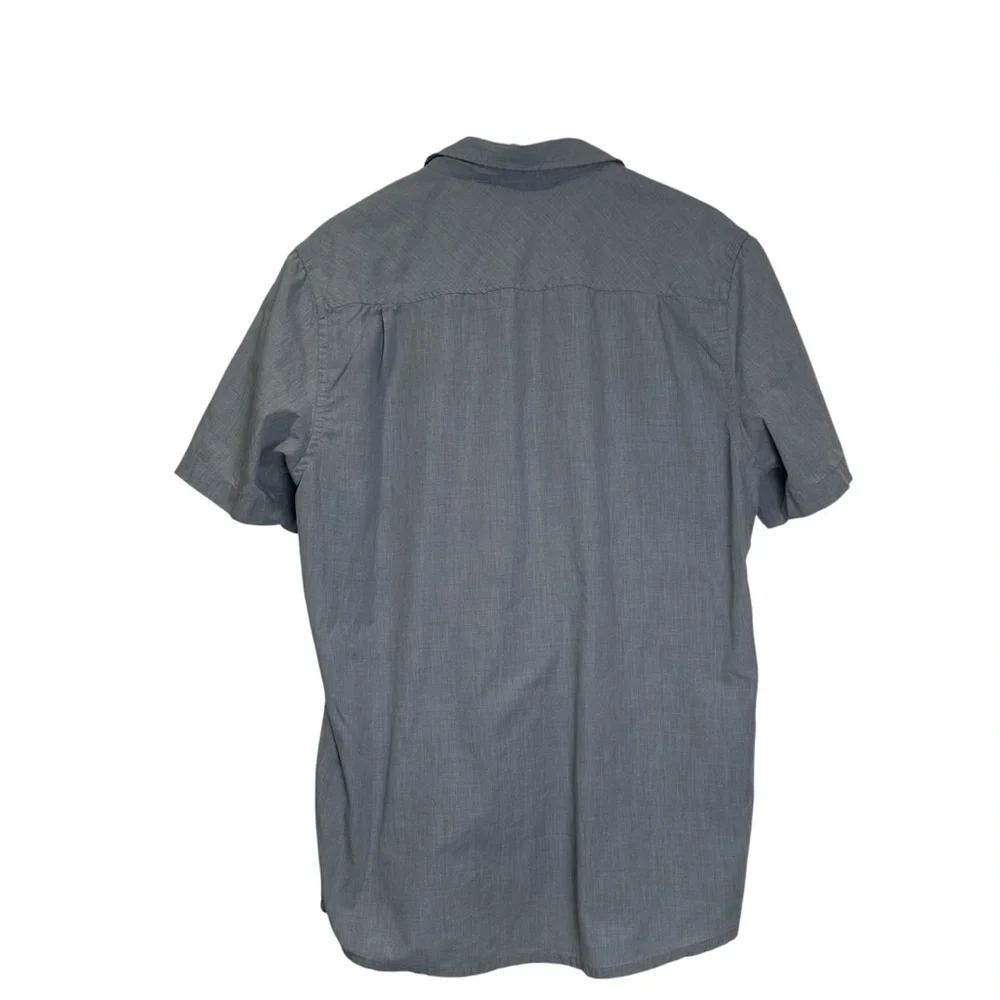 Travis Mathew Men’s XL Cotton Blend Gray Short Sleeve Button Shirt